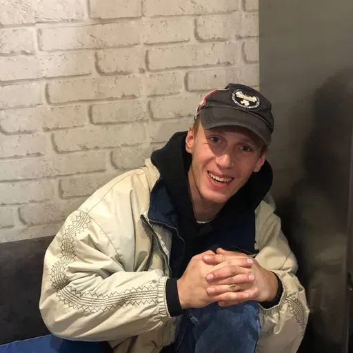 User Денис  Зайцев  avatar