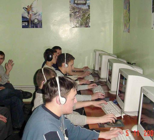 Собираю компанию поиграть в Counter-Strike meeting main image