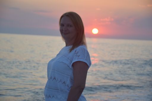 User Ирина   avatar