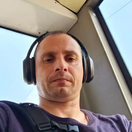 User Сергей Неважно avatar