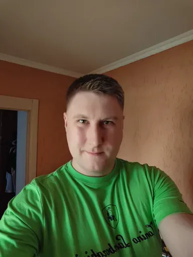 User Артур  avatar