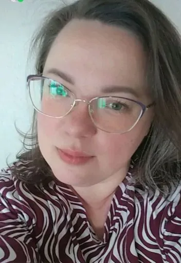 User Елена   avatar