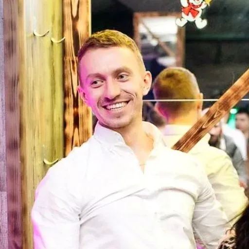 User Денис Юревич avatar