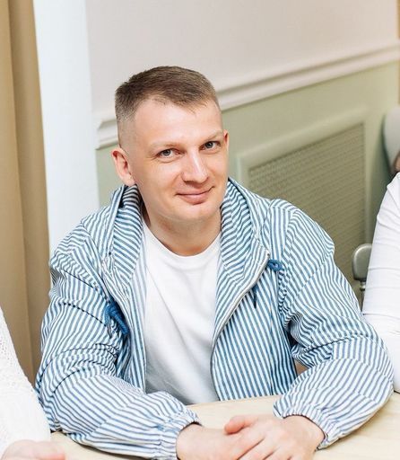 User Сергей  avatar