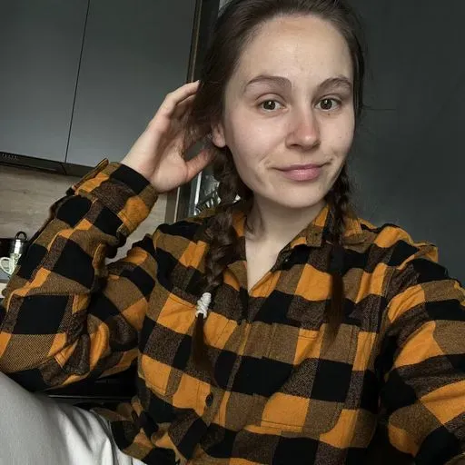 User Лена Хотько avatar