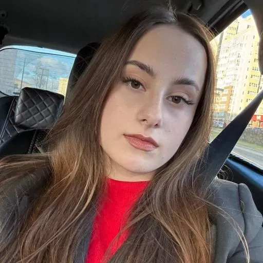 User Саша  avatar