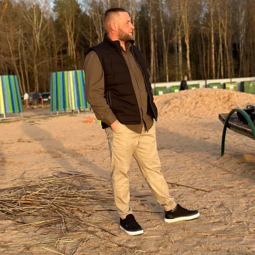 User Денис Лисовский avatar
