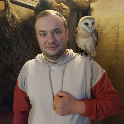 User Александр   avatar