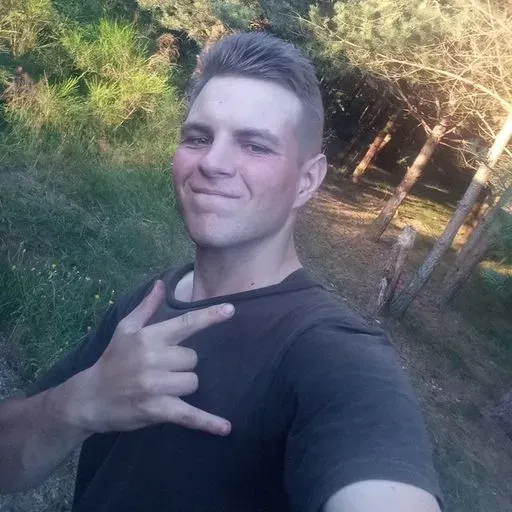 User Алексей Гайдучёнок avatar