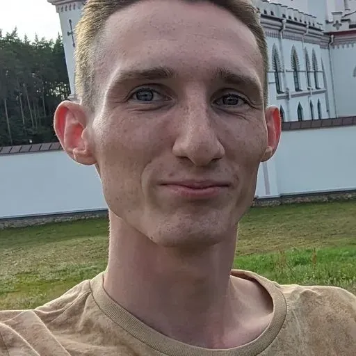 User Олег  avatar