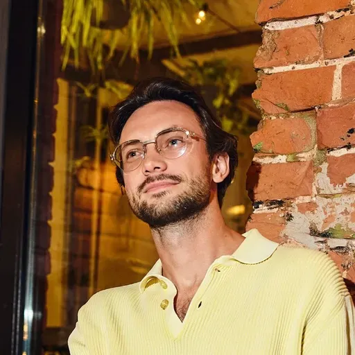 User Кирилл П avatar