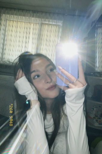 User Виолетта  avatar