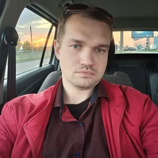 User Владислав Янушкевич avatar