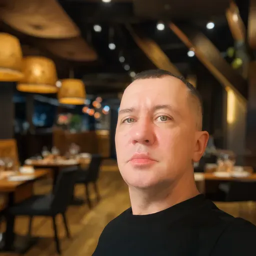 User Андрей Комаров avatar