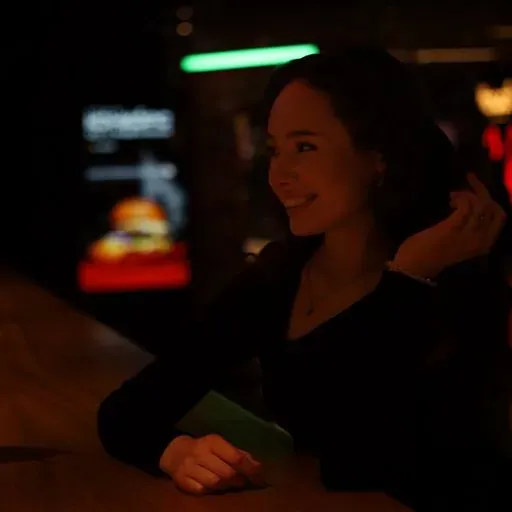 User Виктория  avatar