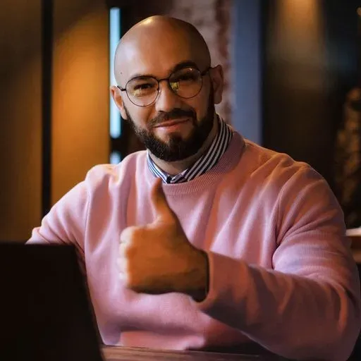 User Николай  avatar