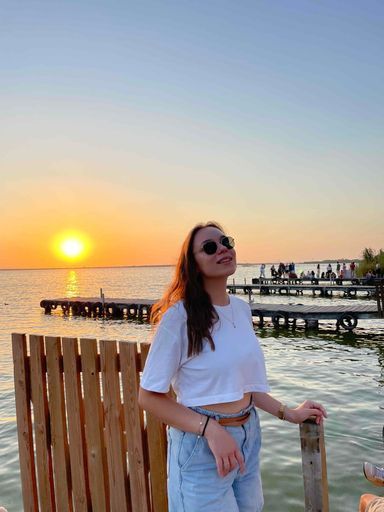 User Дарья  Попова  avatar