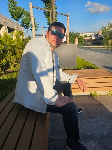 User Vitaliy * avatar
