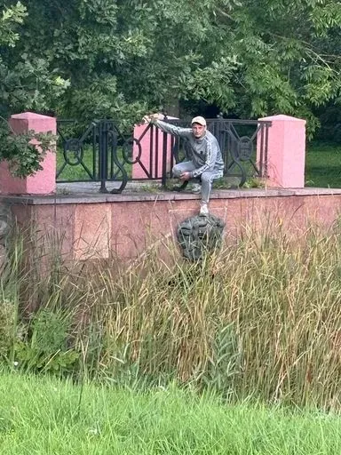 User Артем Тема avatar