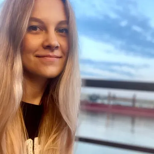 User Анастасия  avatar