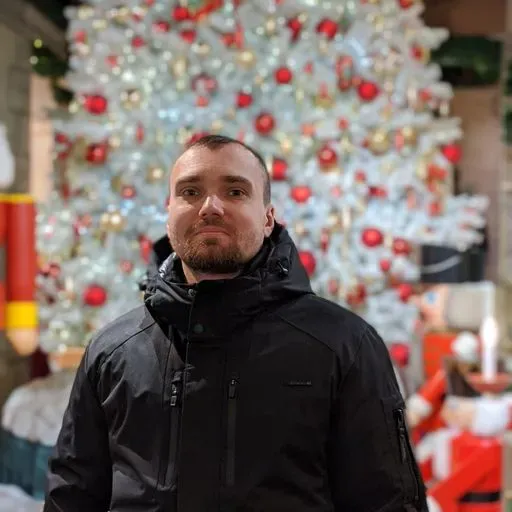 User Юрий - avatar