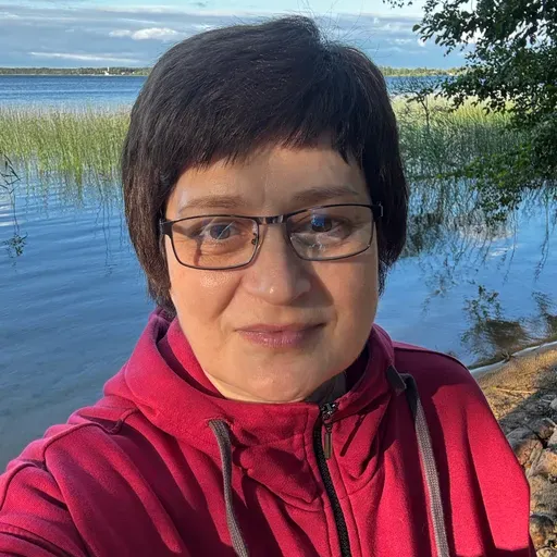 User Вероника  avatar