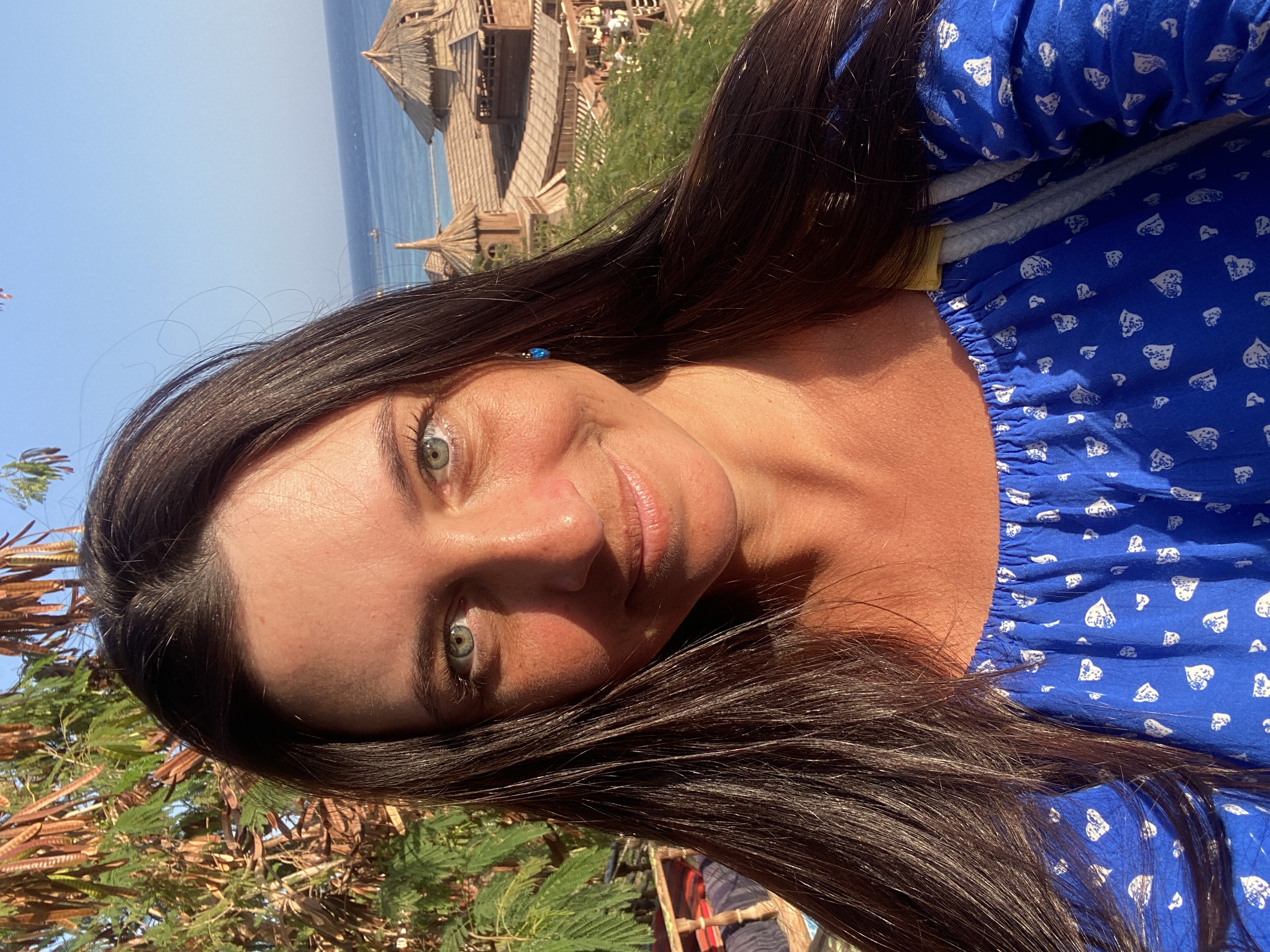 User Карина Костерова avatar