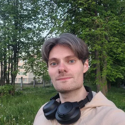 User Михаил  avatar