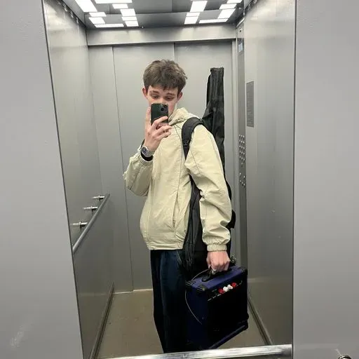 User Кирилл  Аксов  avatar