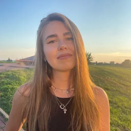 User Диана  avatar