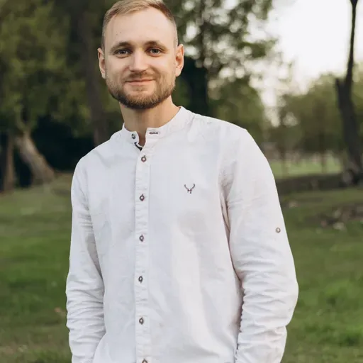 User Александр Дегтярик avatar
