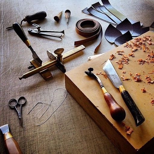 Мастер-класс аксессуаров из кожи (18+😈) meeting main image