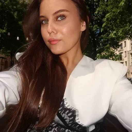 User Anastasiia  avatar