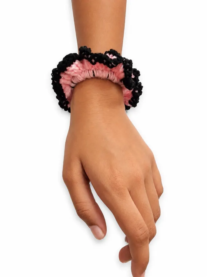 Crochet scrunchie — image 2