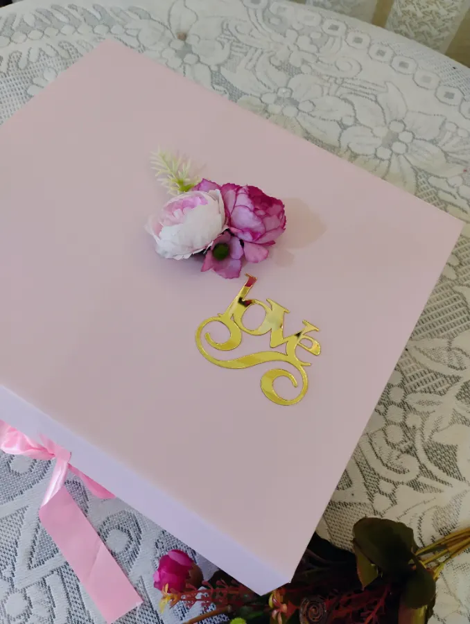 Pink hamper — image 2