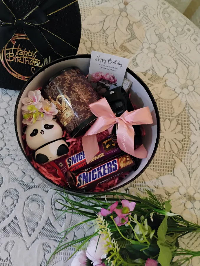 Black hamper — image 2