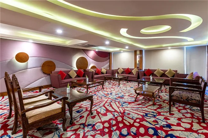 Radisson Hotel Srinagar - Hotel in Kashmir, Photo 1