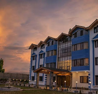 Kashmir Holiday Resort