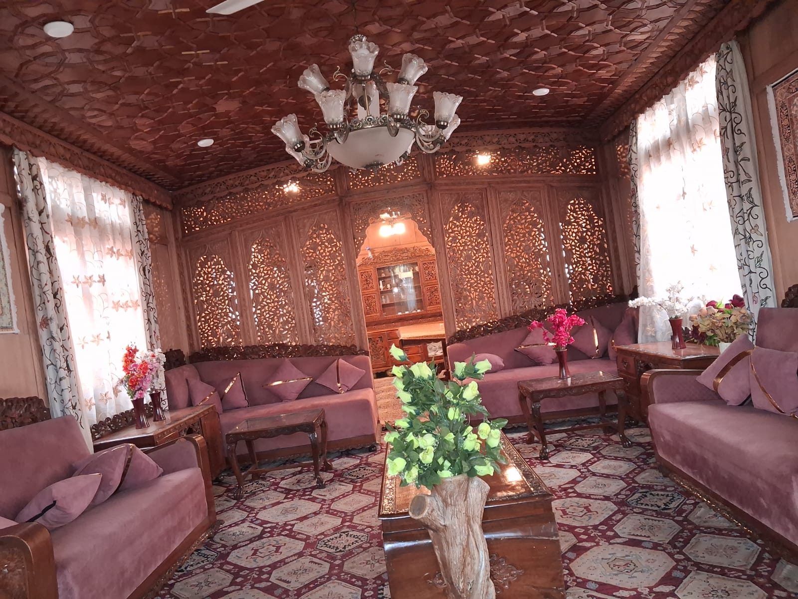 Olympias Athena — photo 3, Houseboat in Dal Lake