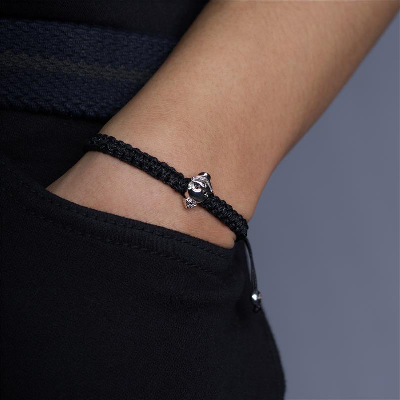 One Laughing Skull Silver Macrame Bracelet