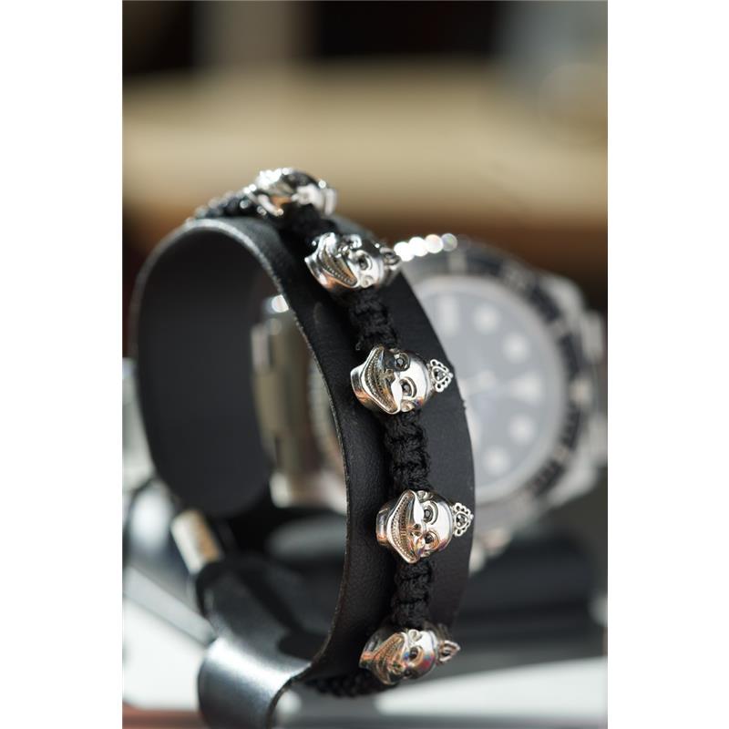 Five Laughing Skulls Silver Macrame Bracelet, black diamonds, adjustable — view 6