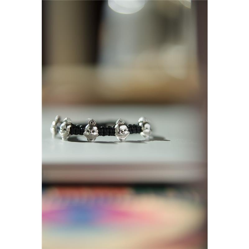 Five Laughing Skulls Silver Macrame Bracelet, black diamonds, adjustable — view 8