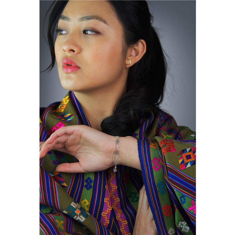 Endless Knot Bracelet — view 4
