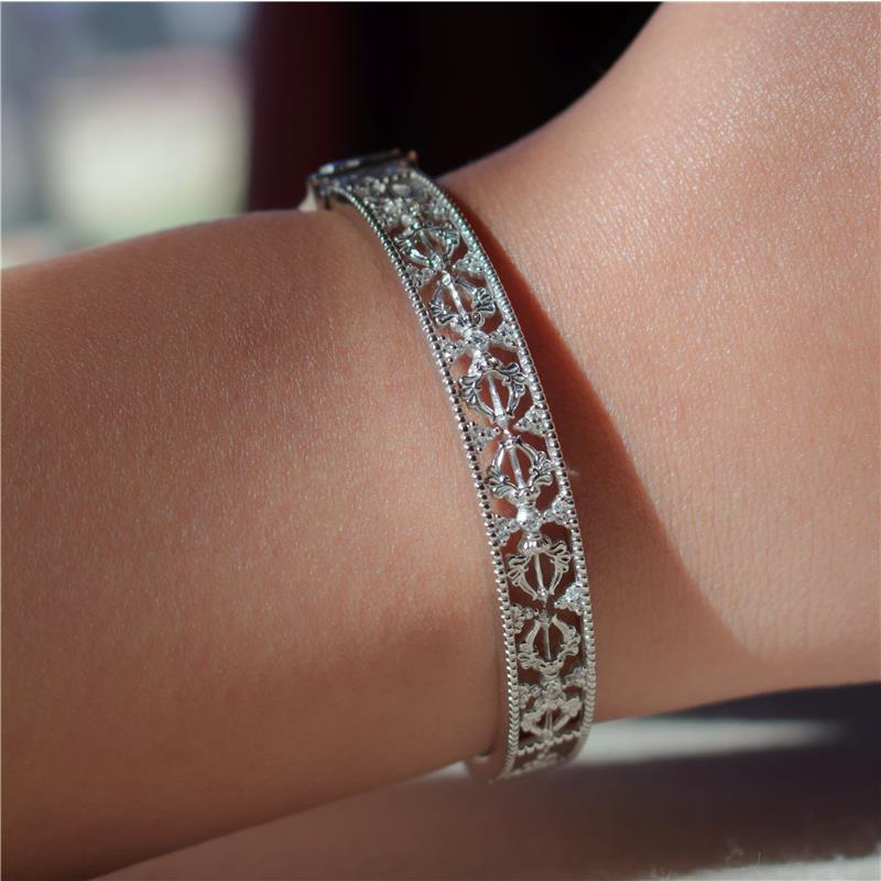 Vajra Bangle Silver, CZ 18.59g, regular size (Size L, 23.27g: 31,000) — view 5
