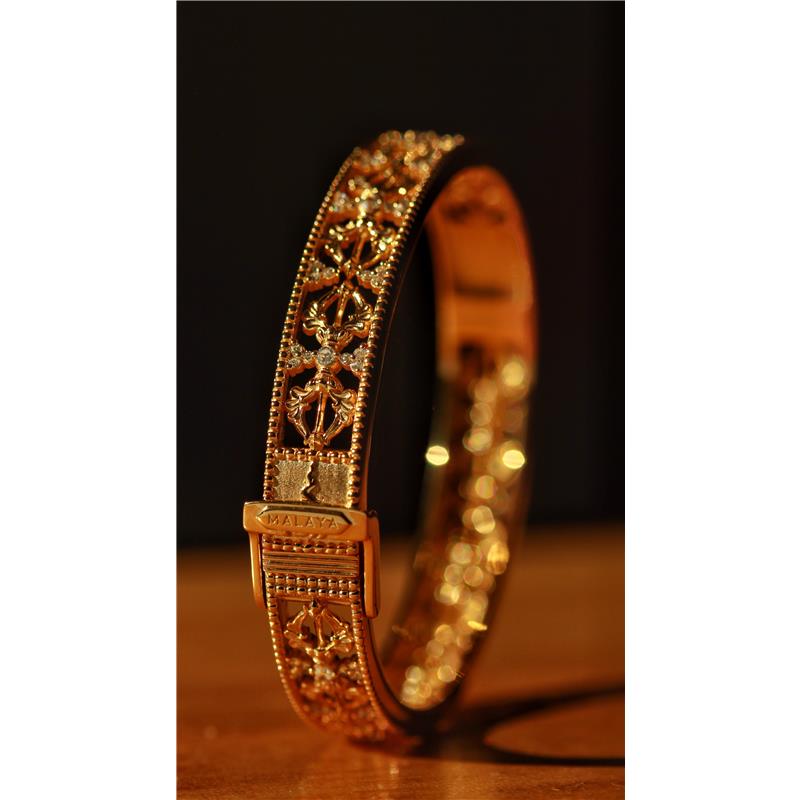 Vajra Bangle Gold Plated, CZ 19.14g (Size L, 23.69g: 33,000)