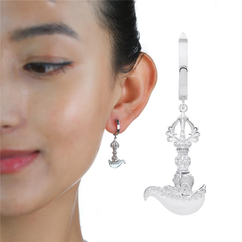Drigug, Curved Knife Earrings, Silver — view 3