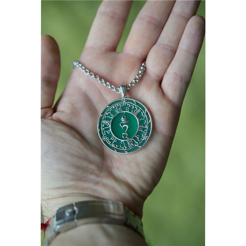 Tara Mantra Pendant Green Agate Tashi Mannox Design silver,