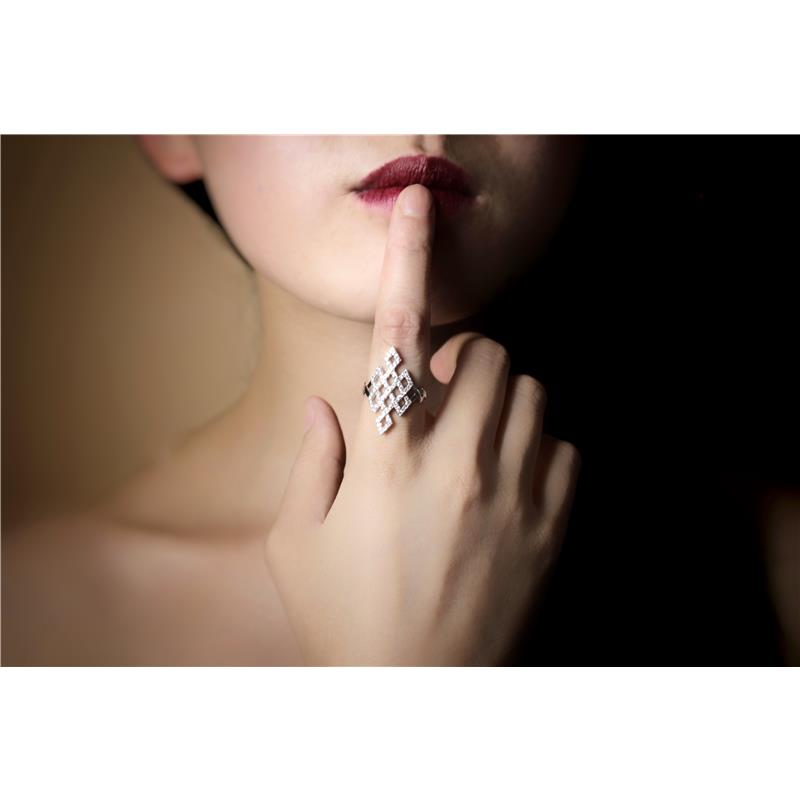 Infinity Knot Ring, 14k White Gold, Diamonds 5.1g .71cts — view 4