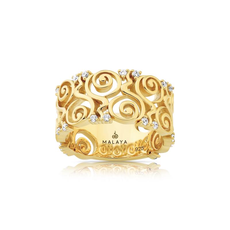 Malaya Dream Ring, .255cts Diamonds 18k gold 9.77g