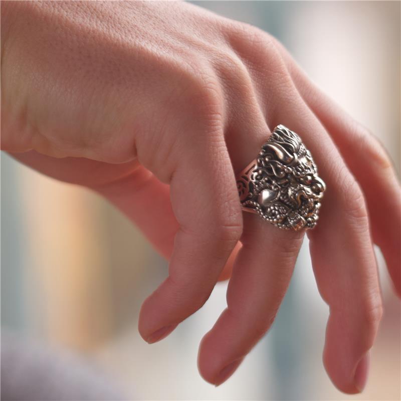 Kirtimukha (Tsipatta) Ring Silver 20g Black diamonds, yellow sapphire .08cts